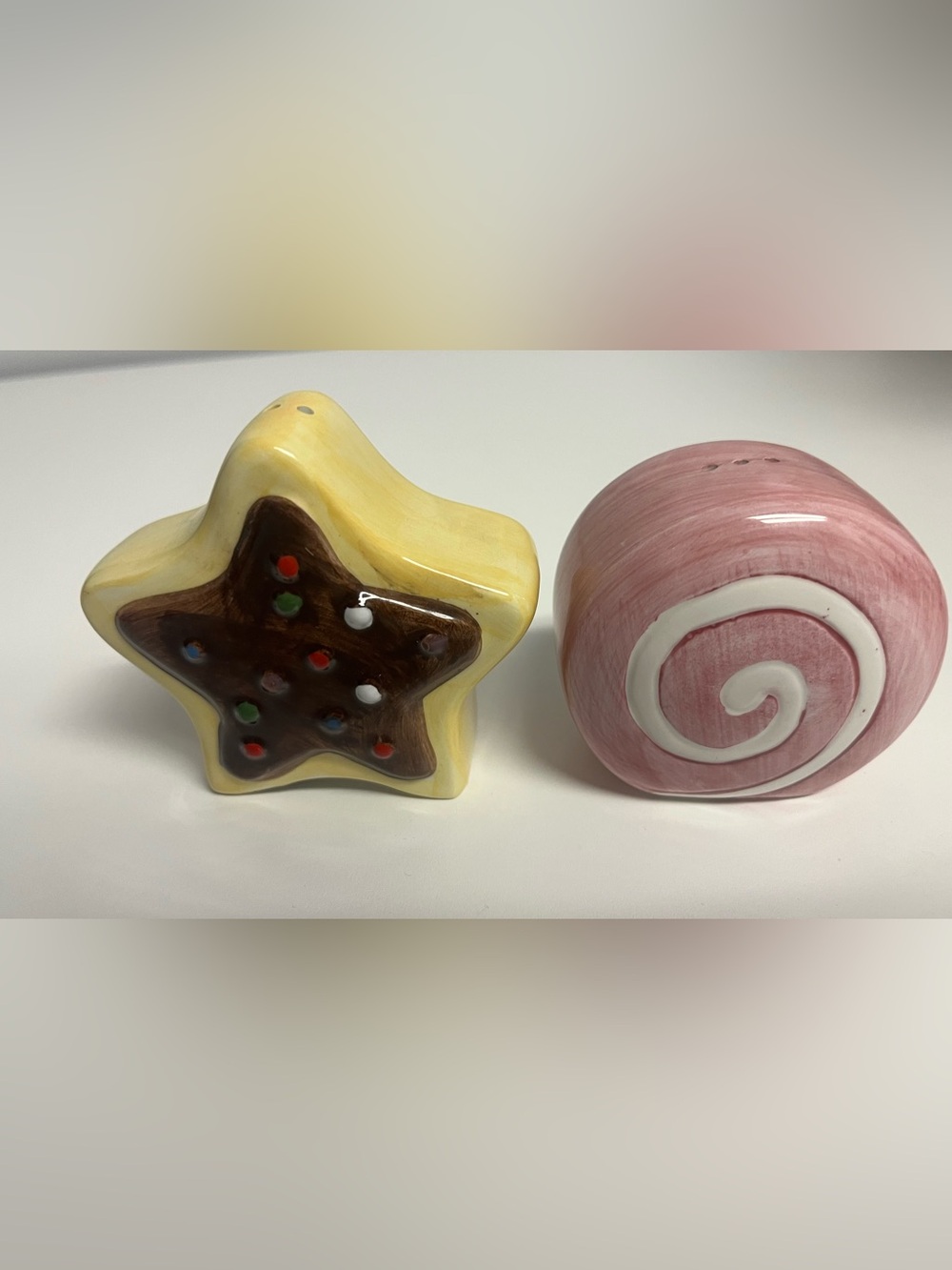 Vintage Ceramic Star & Round Cookie - Salt & Pepper Shakers